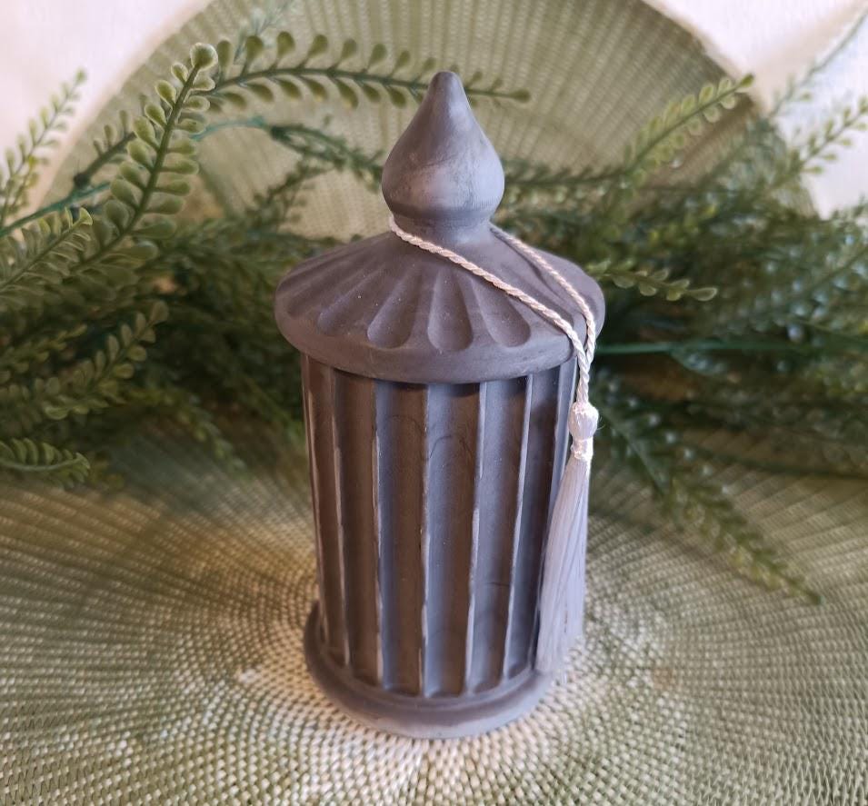 Boîte de rangement grise