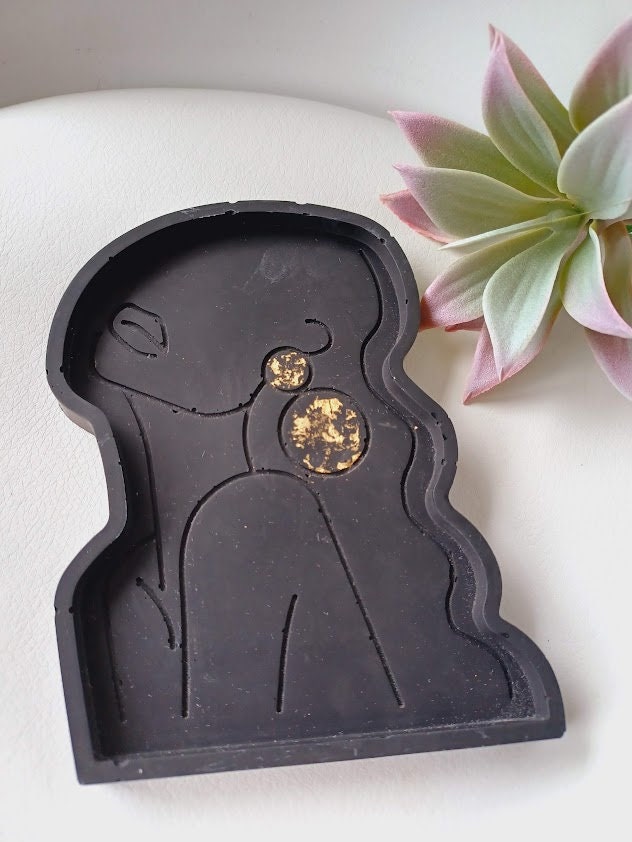 Range-bijoux "Femme" noir et or